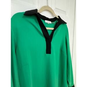 Calvin Klein Green V Neck Blouse Top 0X Plus  Beautiful Color!